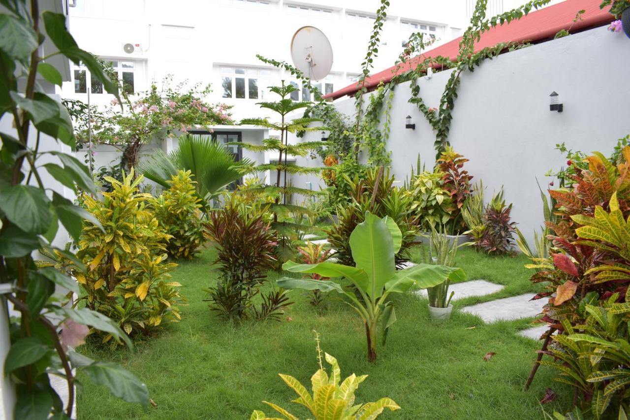 Hotel Chillax Thoddoo-Atoll Exterior foto