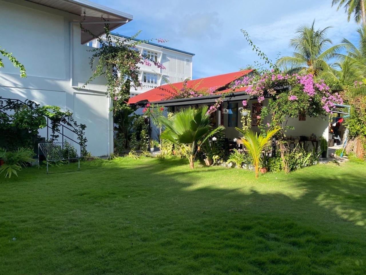 Hotel Chillax Thoddoo-Atoll Exterior foto