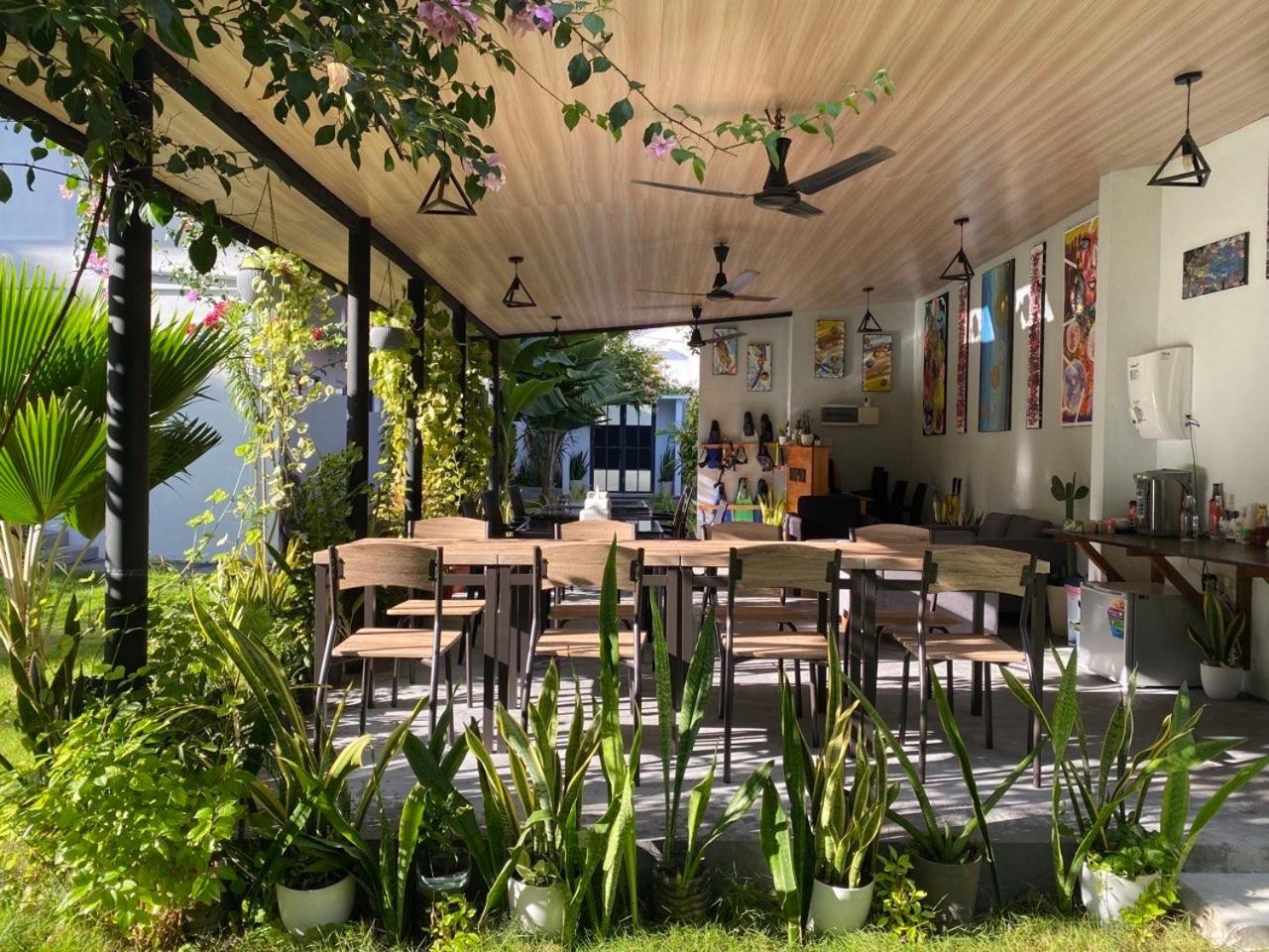 Hotel Chillax Thoddoo-Atoll Exterior foto